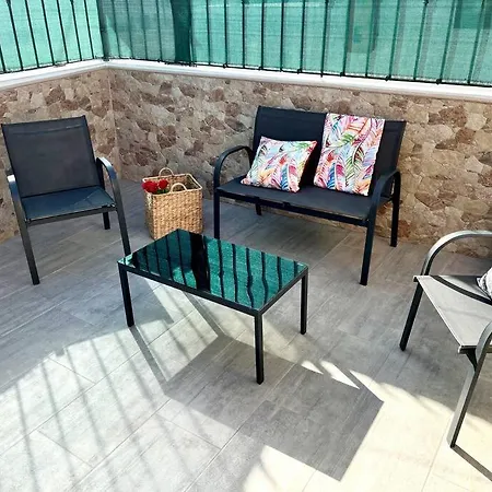 42 Puerto Del Carmen Star تياس